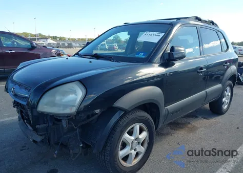 2005 Hyundai Tucson Gls/Lx from USA, damaged, VIN KM8JN72D25U191205